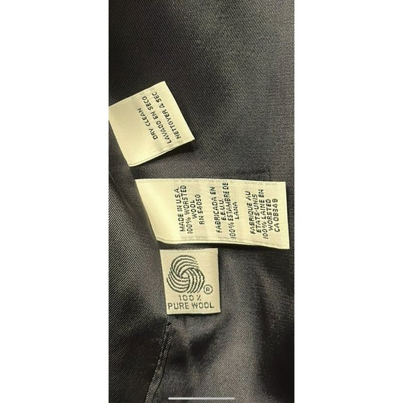 VTG Jones New York 100% Wool 3 Button Business Sophisticated Ladies Blazer SZ 12 - Picture 6 of 6